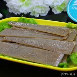 重庆美食猎奇之旅：苕皮包万物，解锁山城舌尖上的惊喜