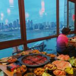 重庆江景火锅攻略：在麻辣鲜香中品味山城最美夜色