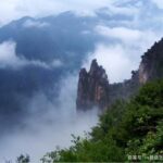 穿越巴渝秘境：探秘重庆主要山脉与巫山十二峰的壮美奇观