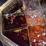 重庆火锅终极指南：从牛油秘方到涮烫秘籍的百年风味解码
