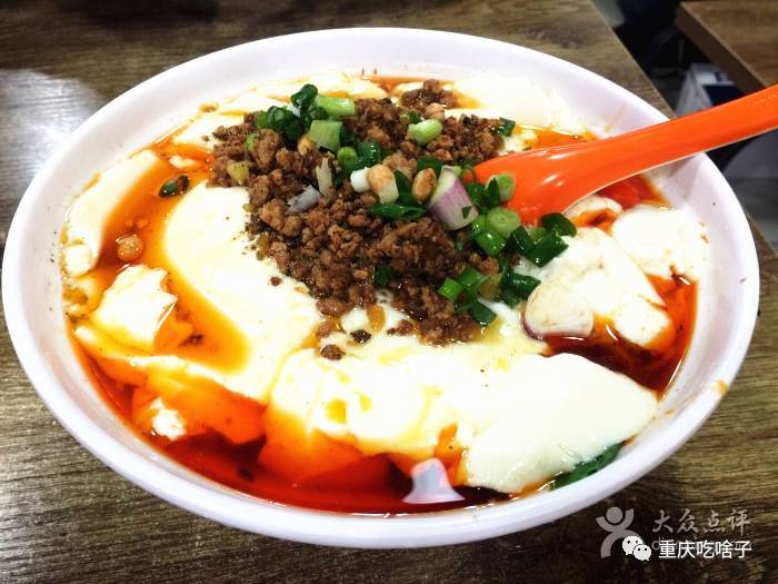 重庆美食之旅：探寻重庆小面与涪陵豆花面的地道风味