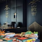 重庆火锅江景盛宴：在8D魔幻山城品味最地道的麻辣狂欢