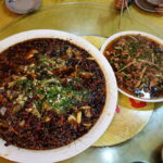 重庆美食地图：从江湖菜到豆花鲫鱼，探寻山城最地道的味蕾盛宴