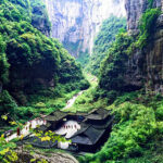 重庆旅游全攻略：从洪崖洞到武隆天坑，玩转山城必打卡景点