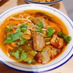 重庆美食地图：从麻辣小面到姜香鸭面，探寻山城最地道的面食文化