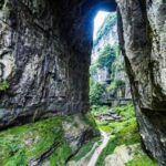 探秘武隆喀斯特秘境：从芙蓉洞奇观到天生三桥的奇幻之旅