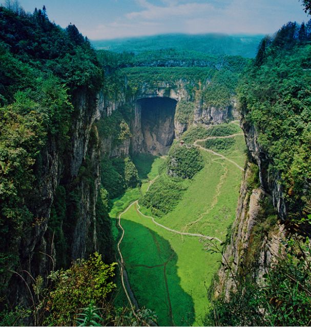穿越地质奇观与高山秘境：重庆武隆喀斯特与仙女山深度游指南