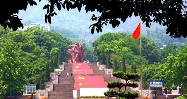 重庆红色记忆之旅：探寻山城革命足迹，感受红色文化魅力