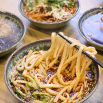 重庆美食地图：从油茶到甜品，解锁山城最地道的味蕾体验